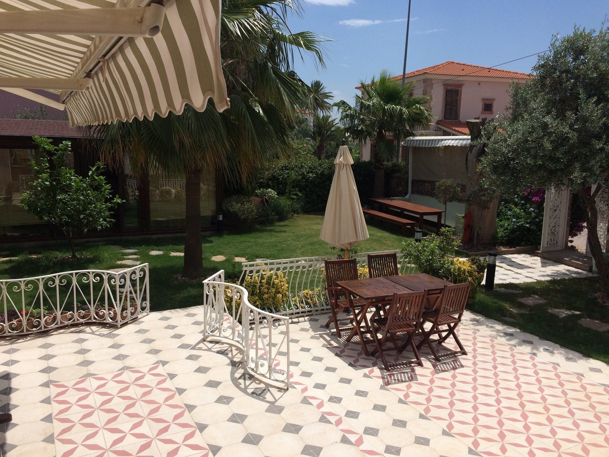Cunda Has Konak Butik Otel Ayvalı Exterior foto